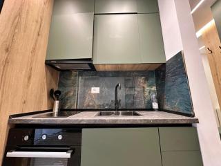 Seaside Escape Apartment 6 - 4