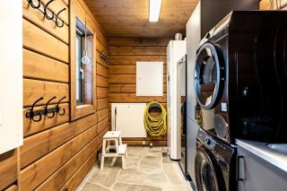 Mountain Lodge with Jacuzzi! - Idre - 5