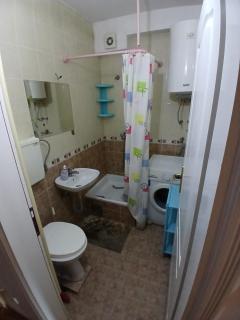 17 Oktobar Rakovica - 1