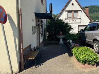 Hotel Garni Neckarblick - Neckarsteinach - 8