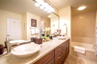 KBM Resorts Spacious 4-Bedroom Kapalua Golf Collection Multi Unit Listing Same Floor Golf Course Views 2 Free Rental Cars KGV-21P2P3 - 2