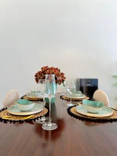 executive furnished apartments with breathtaking amazing city views gym swimming pool fully equipped gym children playground and ample parking space and proximity to major shopping malls and gourmet restraunts - Nairobi - 3