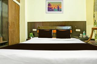 Hotel Kingston, Zirakpur - 4