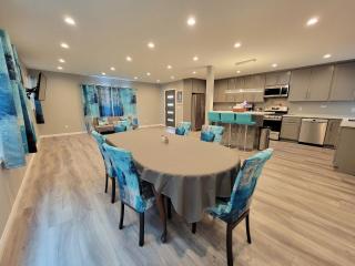 Beautiful & updated 3 bedroom & 2 bathroom apt with backyard near Beverly Hills LACMA & Museums - 2