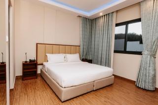 Ponta Apart Hotel - Fombeni - 0