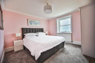 Ocean's View - Hastings - 3