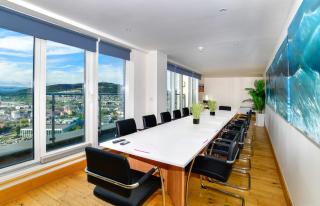Panoramic sea views - Luxury 5 Star Penthouse - Swansea - 7