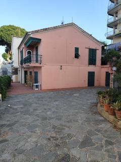 Aurelia Blu - 1