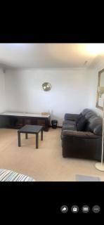 Room near airport CBD - Perth - 9