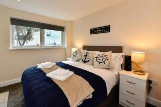 52 Meridian Bay - Swansea - 3