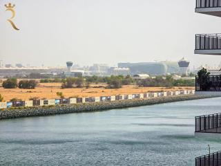 Modern 1BR Apartment near Yas Mall & Ferrari World - Abu Dabi - 9