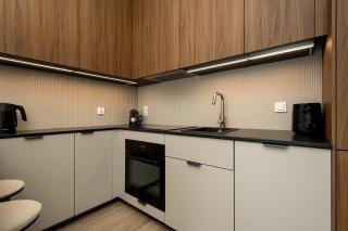 Prestiżowe Apartamenty z Widokiem na Rzekę i Parkingiem by Renters Prestige - 8