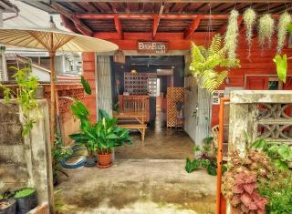 Baan Baan Hostel - Phitsanulok - 0
