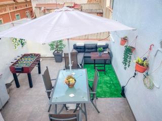 Major by Unik Tarragona - Tarragona - 5