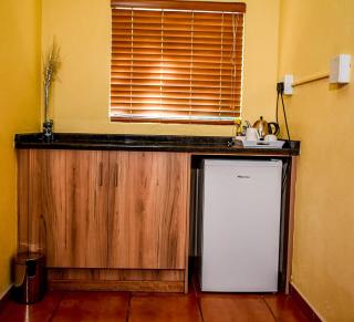 Twin Bed Room - - 2