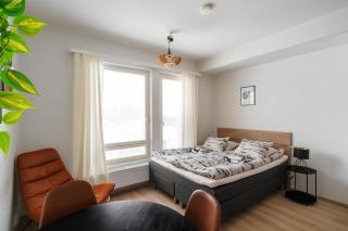 Northern Studio, Free parking - - 5