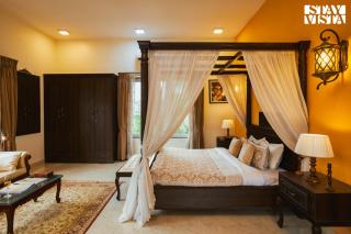 StayVista at Azure Bliss with Huge Pool, BBQ, Wi-Fi - Nagaon - 3