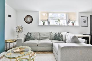 7 Mount Stuart Square - Cardiff - 4
