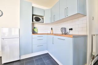 Beautifully Designed Flat with Full Amenities - Cardiff - 1