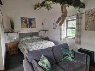 Joiners Arms - Studio Apartments - Market Drayton - 2