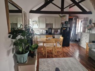 Joiners Arms - Studio Apartments - Market Drayton - 5