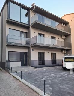 Apartman Marta Makarska - prizemlje - Makarska - 0