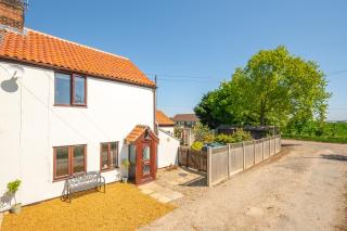 Swift Host - 2 Bedroom - Beautiful Surroundings - Parking - Pet Friendly - Filby - 9