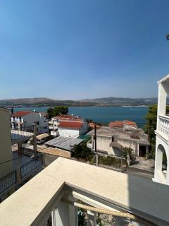 Villa Toby With Sea View - Trogir - 4