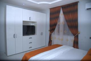 Kingston Luxury Apartments - Calabar - 2