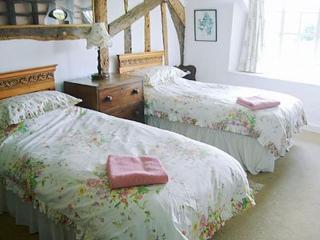 Oddwell Cottage - Brompton Ralph - 2