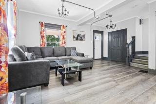 Spacious 4BR 1BA close to the Falls - Niagara Falls - 3