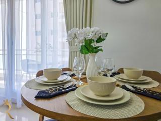 Stylish 1BR with Dining Balcony and Kitchen Al Reef - Abu Dhabi - 9