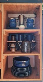 Spacious Shepherd's Hut with Glastonbury Tor View - 1
