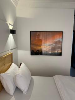 Superior One Bedroom and Studio Apartments with 24hrs Power - Ikate - 7
