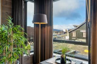 Riddertunets glimt - 5