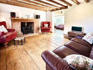 Brick Kiln Holdings by The Suffolk Cottage Collection - Badingham - 7