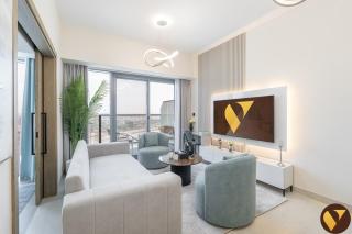 Vogue Luxury Two Bedroom Apartment in Golf Gate Damac Hills - Balcony with Panoramic View, Pool and Gym Access, Ideal for Family Stays - 9