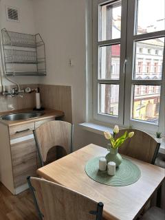 Duży apartament z kuchnią i łazienką - Namysłów - 5
