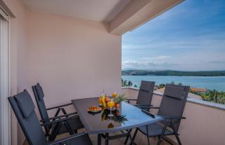 Apartment TRIES 3 with heated pool and sea view - Klimno - 7