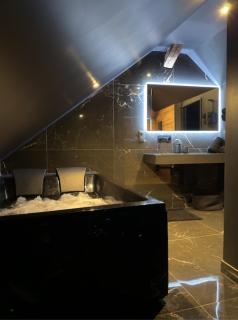 BlackRoom - Balnéo - Ciel étoilé - 4