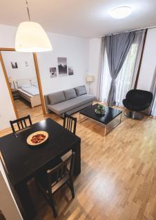 Kazinczy Street Terrace Apartment - 4