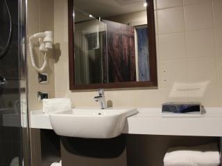 Gardaland Adventure Hotel - Castelnuovo del Garda - 5