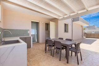 Raksha House by BarbarHouse - Torre Pali - 4
