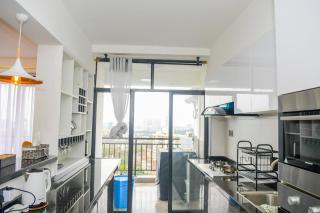 comfort living apartment with Dsq , Gym, rooftop football pitch, coffee house, restaurant, garden and child play area in kileleshwa - 8