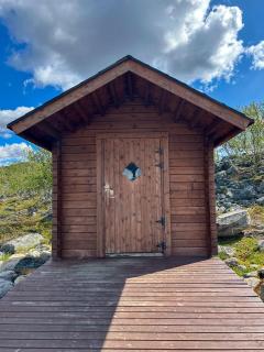 Wilderness Hut Lake Tsahkal - Kilpisjärvi - 1