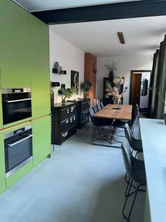 Unique City Townhouse - Quirky Free Standing Bath - Birmingham - 2
