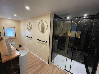 Neueröffnung nach Sanierung! Komfort Apartments am Badepark, Modern! Stylisch! Geräumig! - Bad Harzburg - 8