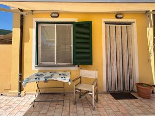 Bilocale Belio con terrazzo in frazione di Loano - Loano - 1