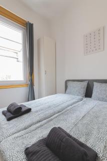 Urban Sun Terrace Oasis at Deak Ferenc Square - Budapest - 2