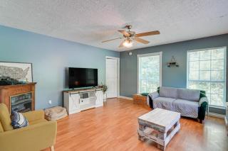 Hike, Fish and Ride Pet-Friendly Huntsville Home - Huntsville - 3